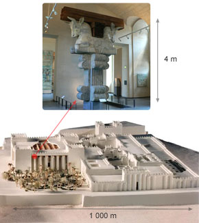(Est 1:4) Taket till festhallen bars upp av 36 (6 x 6) enorma marmorpelare. Överst på varje pelare vilade takbjälkarna på 4 meter höga utsmyckade ornament. På museet Louvren i Paris finns ett av dessa. Den totala takhöjden var ofattbara 21 meter och hela festsalen mätte 100 x 100 meter. Det intilliggande palatset var tre gånger så stort, se modellen till höger.